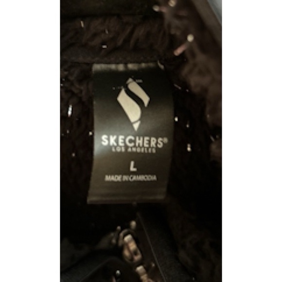 Skechers• fuzzy zip up jacket - Picture 6 of 7